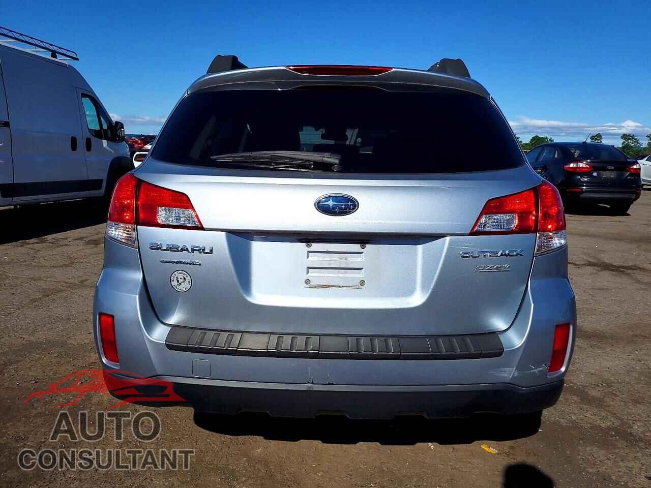 SUBARU OUTBACK 2013 - 4S4BRBCC9D3302774
