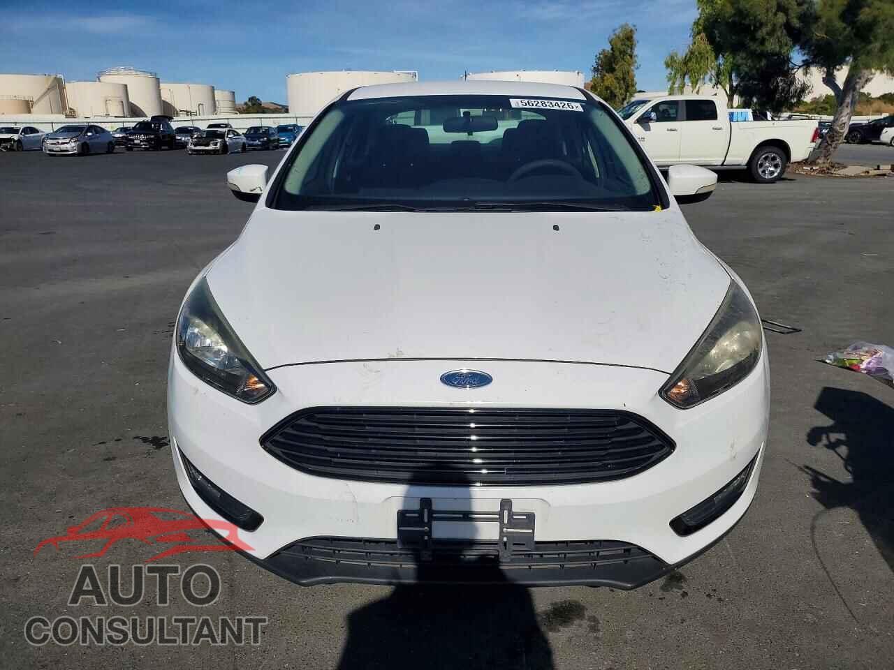 FORD FOCUS 2017 - 1FADP3FE4HL277557