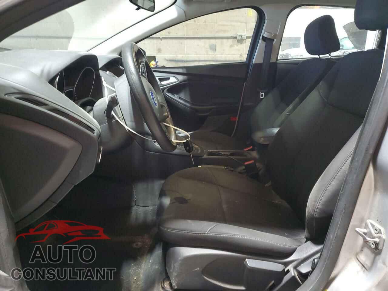FORD FOCUS 2016 - 1FADP3F2XGL315331