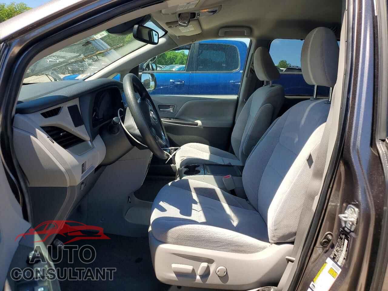 TOYOTA SIENNA 2020 - 5TDJZ3DC2LS242368