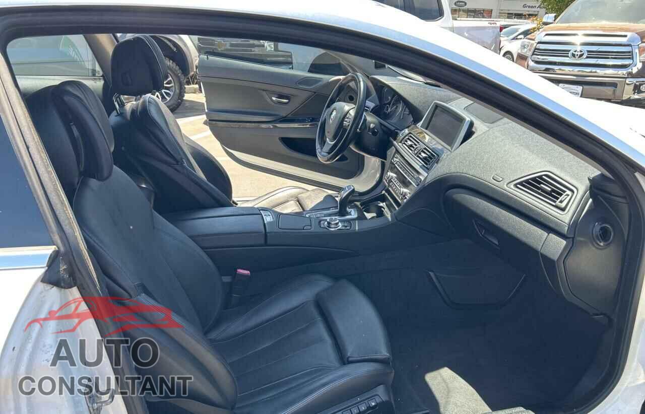 BMW 6 SERIES 2012 - WBALX3C59CDV77637