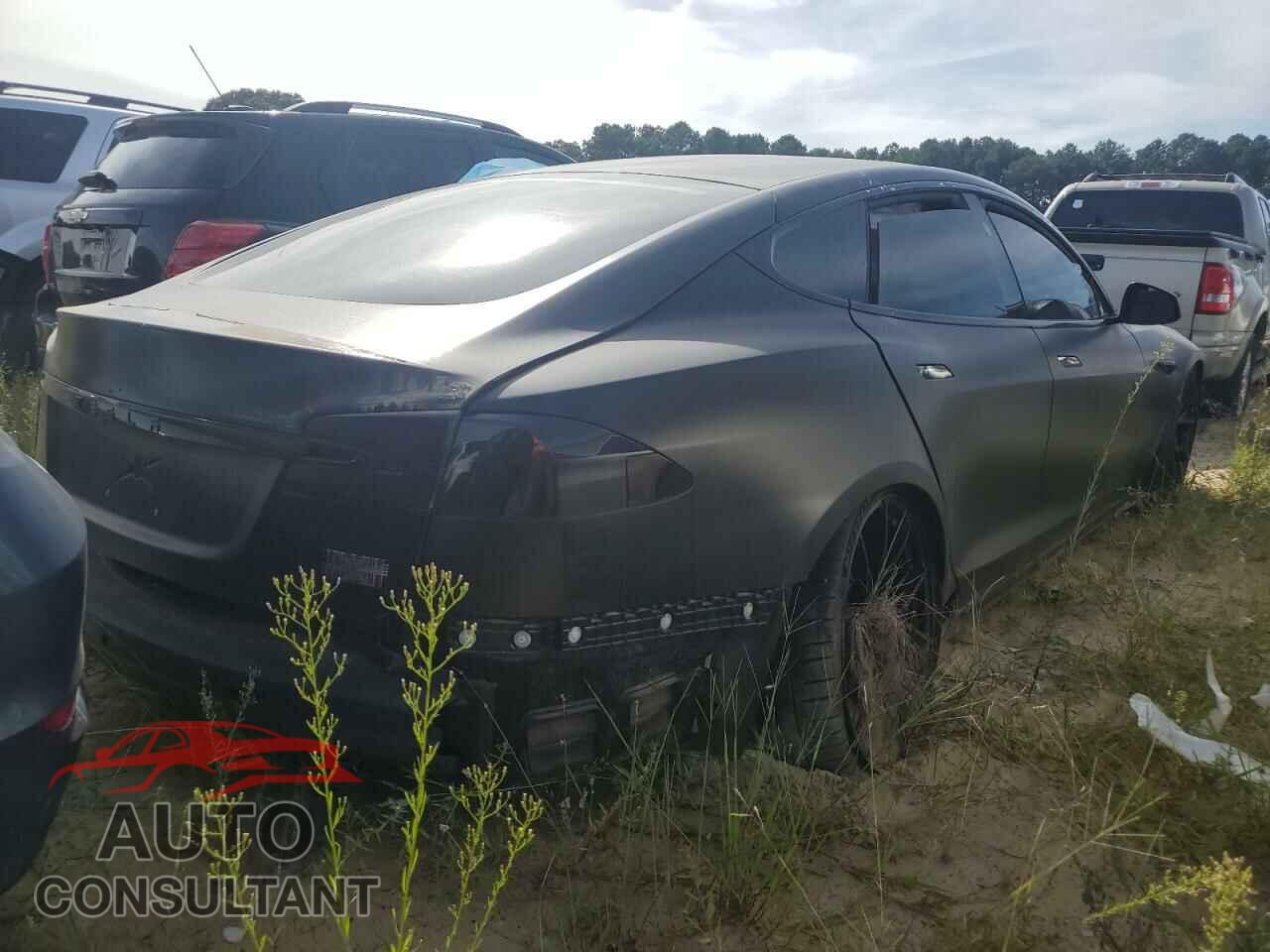 TESLA MODEL S 2021 - 5YJSA1E68MF456229