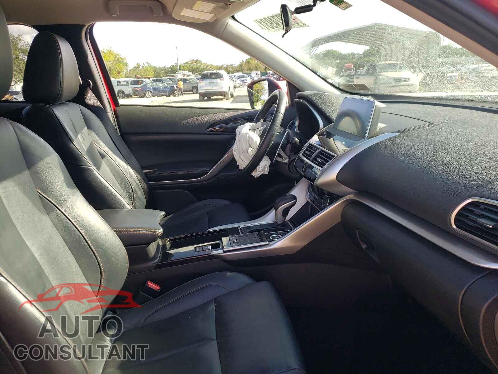 MITSUBISHI ECLIPSE 2018 - JA4AT5AA5JZ055745