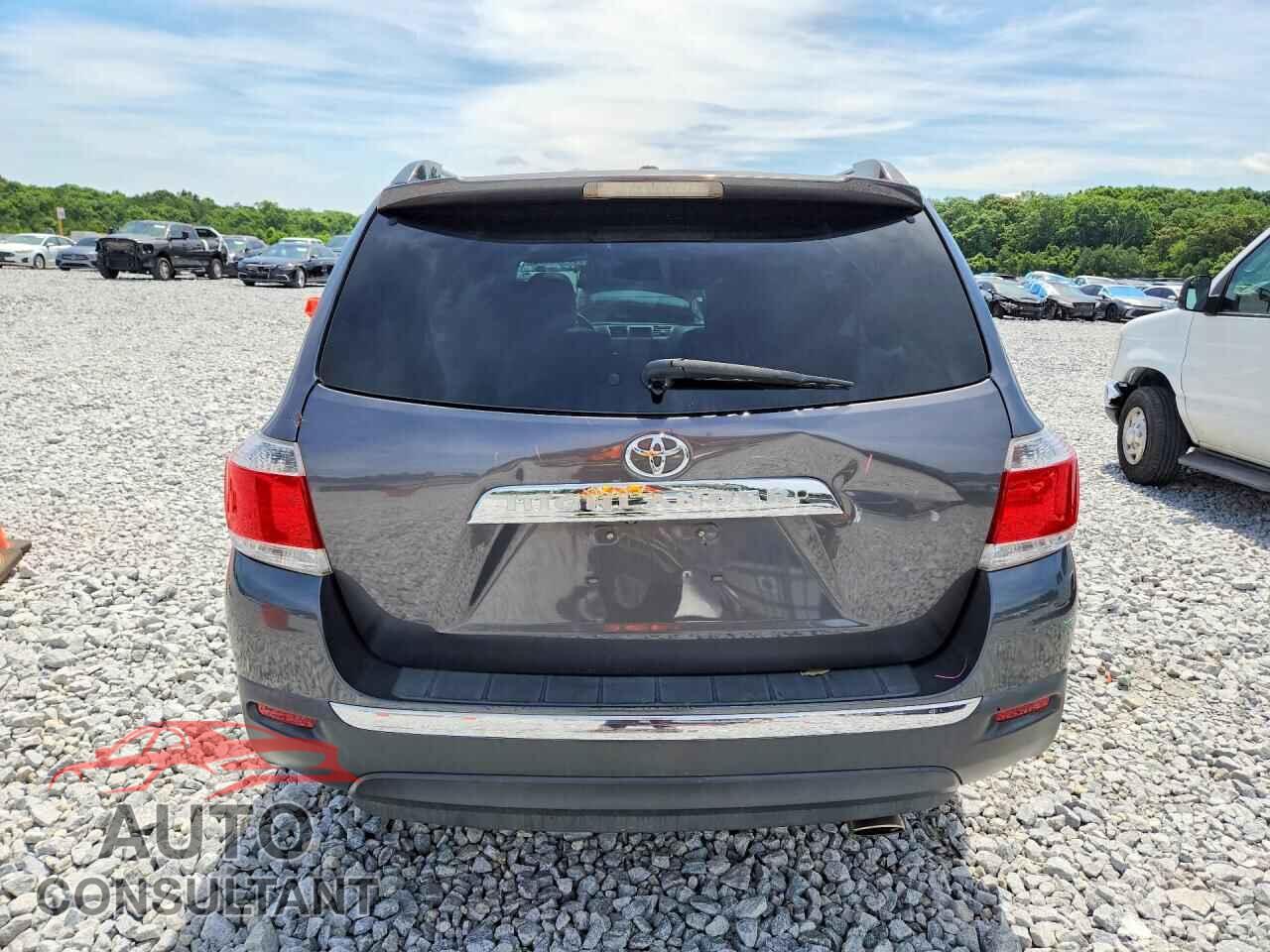 TOYOTA HIGHLANDER 2012 - 5TDYK3EH2CS053250