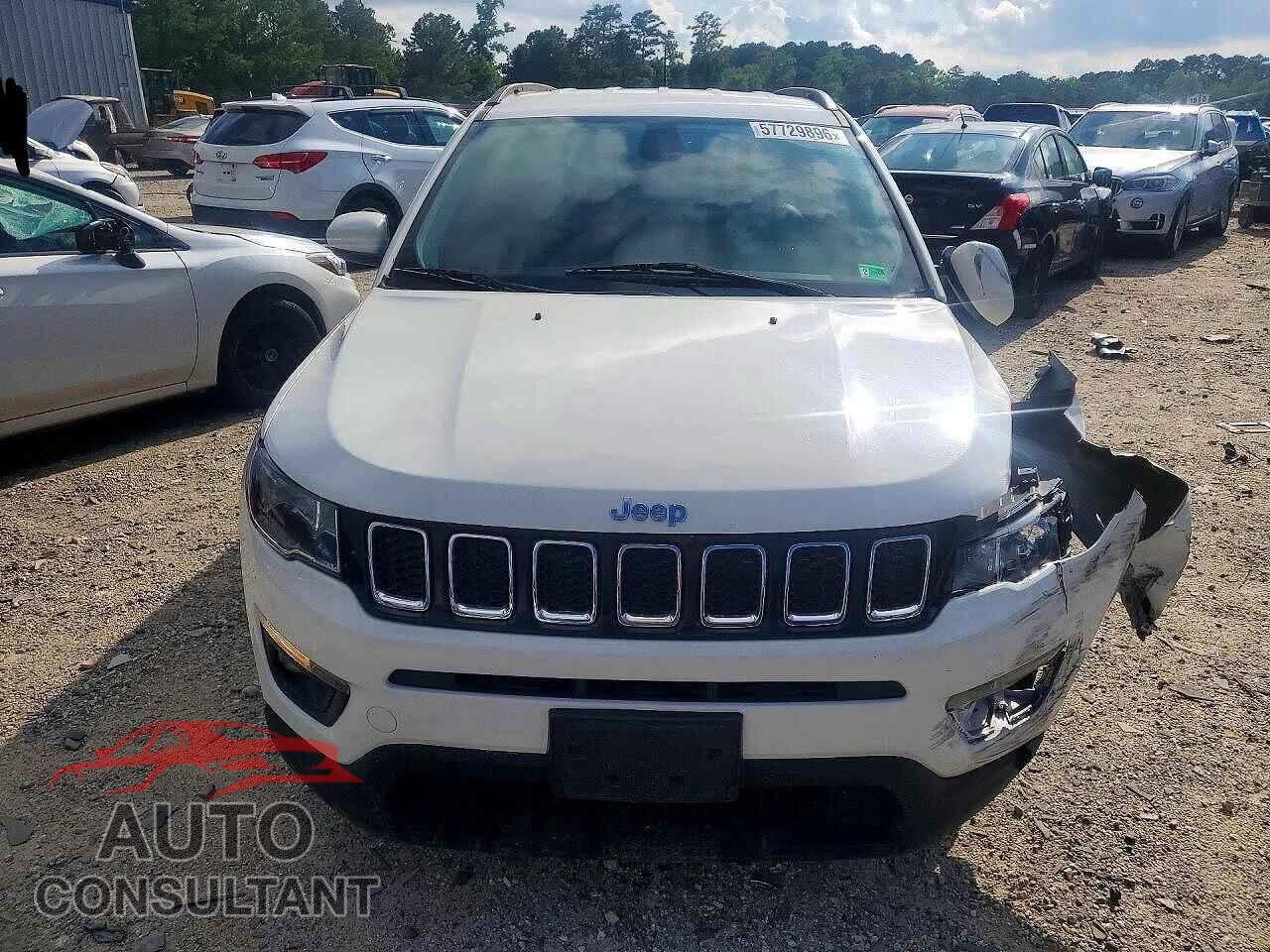 JEEP COMPASS 2017 - 3C4NJDBB6HT651432
