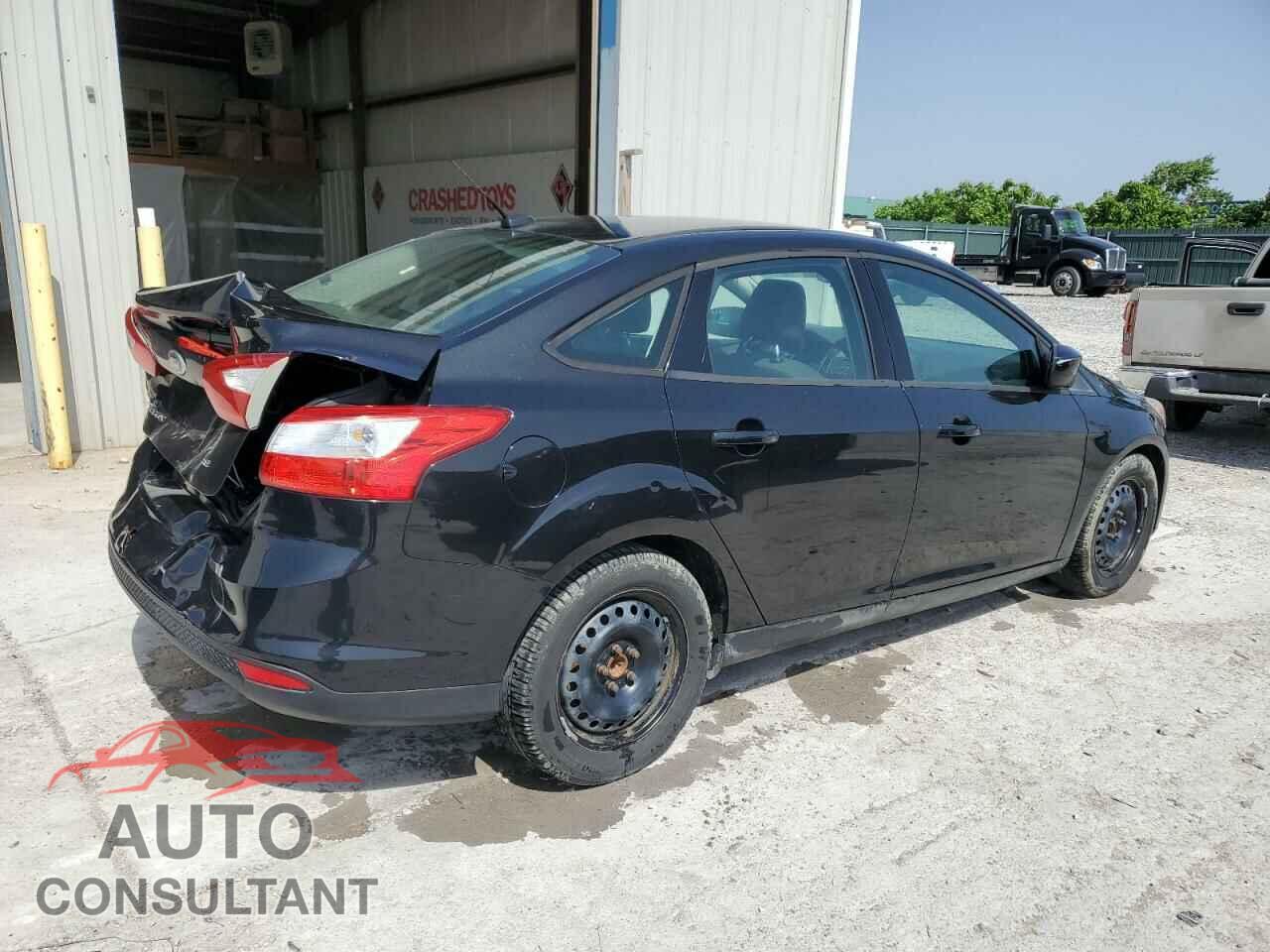 FORD FOCUS 2012 - 1FAHP3F24CL352631