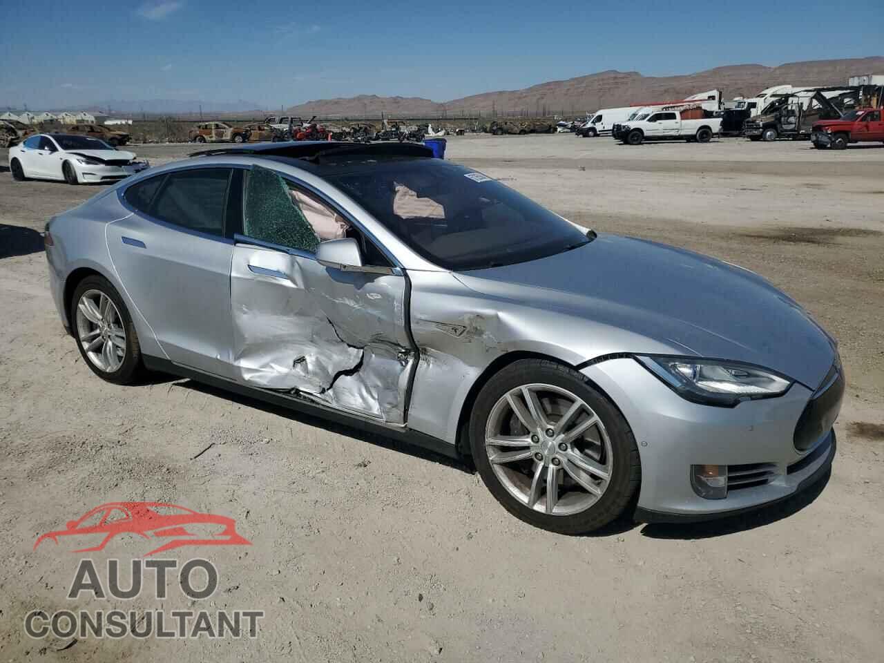 TESLA MODEL S 2015 - 5YJSA1H2XFF087174