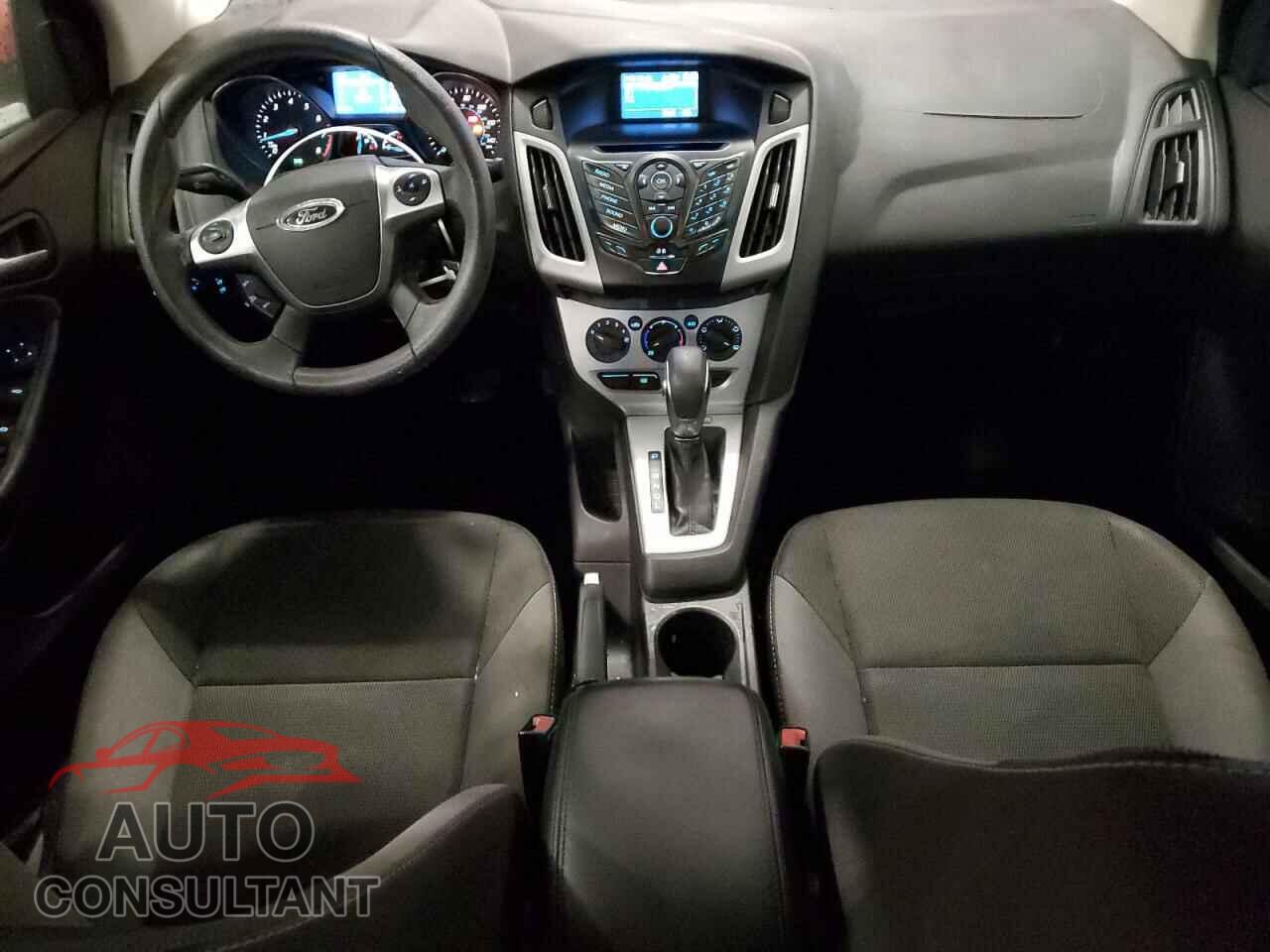 FORD FOCUS 2014 - 1FADP3F21EL145163
