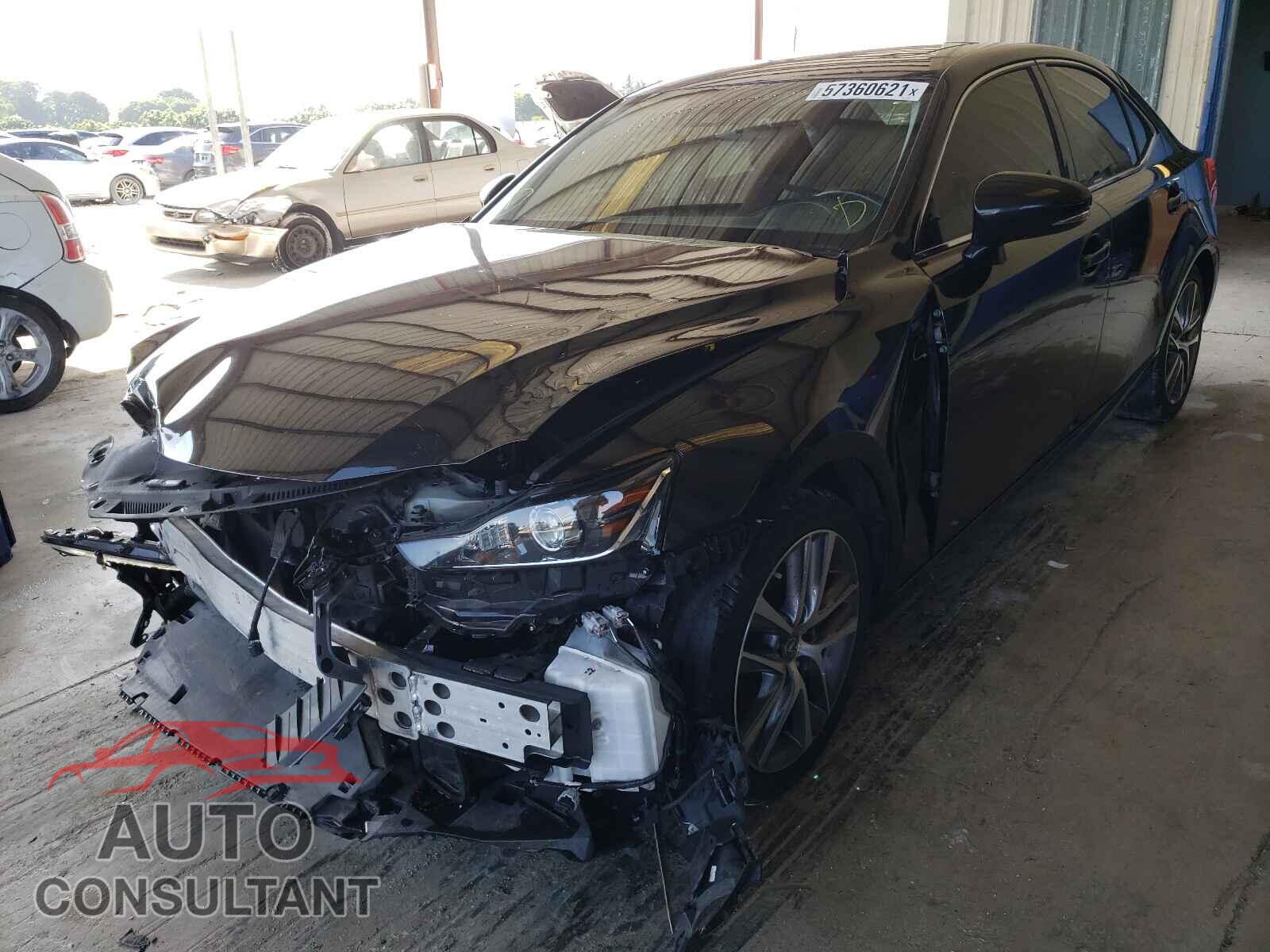 LEXUS IS 2018 - JTHBA1D2XJ5082961
