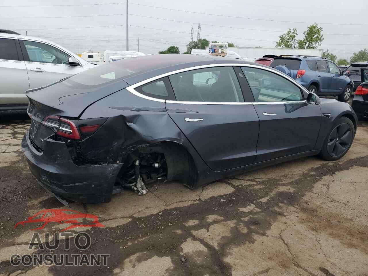 TESLA MODEL 3 2018 - 5YJ3E1EB6JF128471