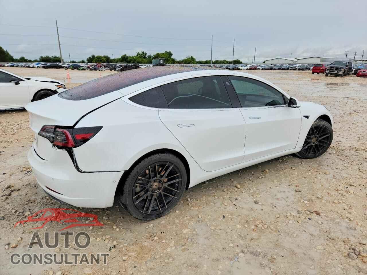 TESLA MODEL 3 2018 - 5YJ3E1EA2JF035258