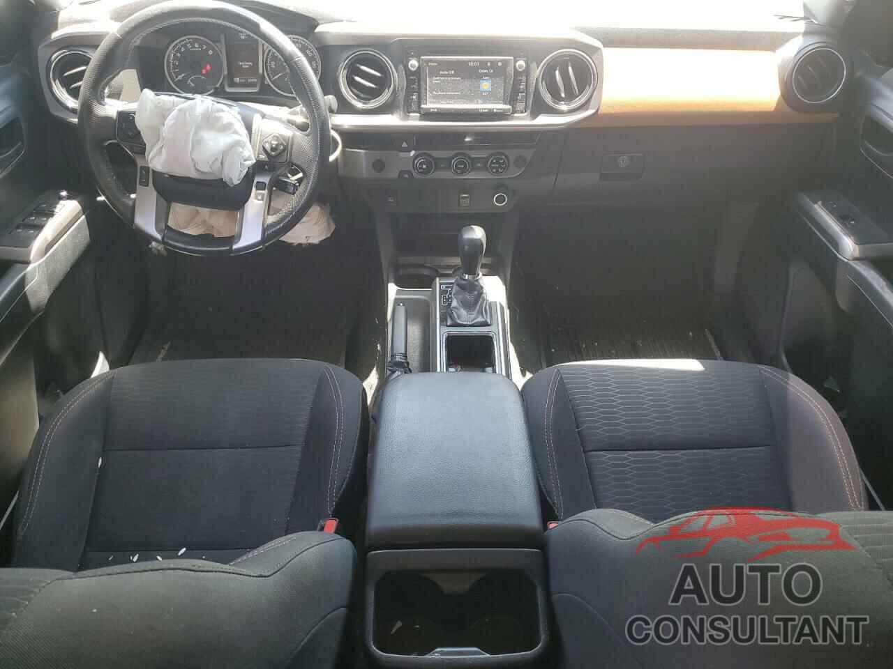 TOYOTA TACOMA 2018 - 5TFAX5GNXJX126244