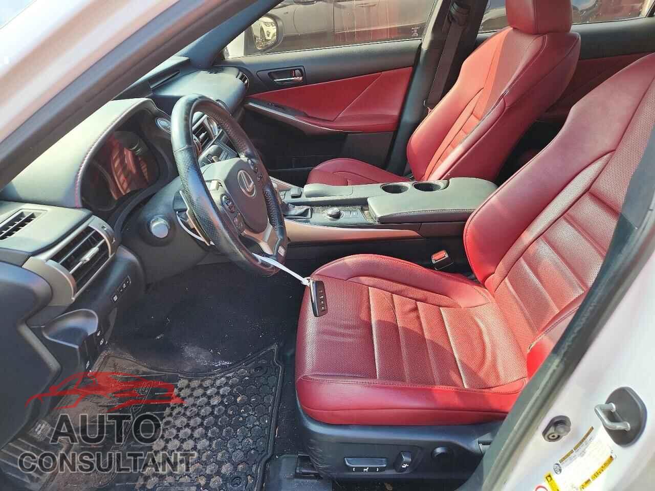 LEXUS IS 2014 - JTHCE1D20E5001190