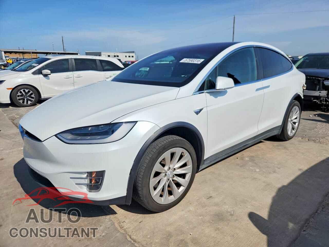 TESLA MODEL X 2020 - 5YJXCBE21LF298530