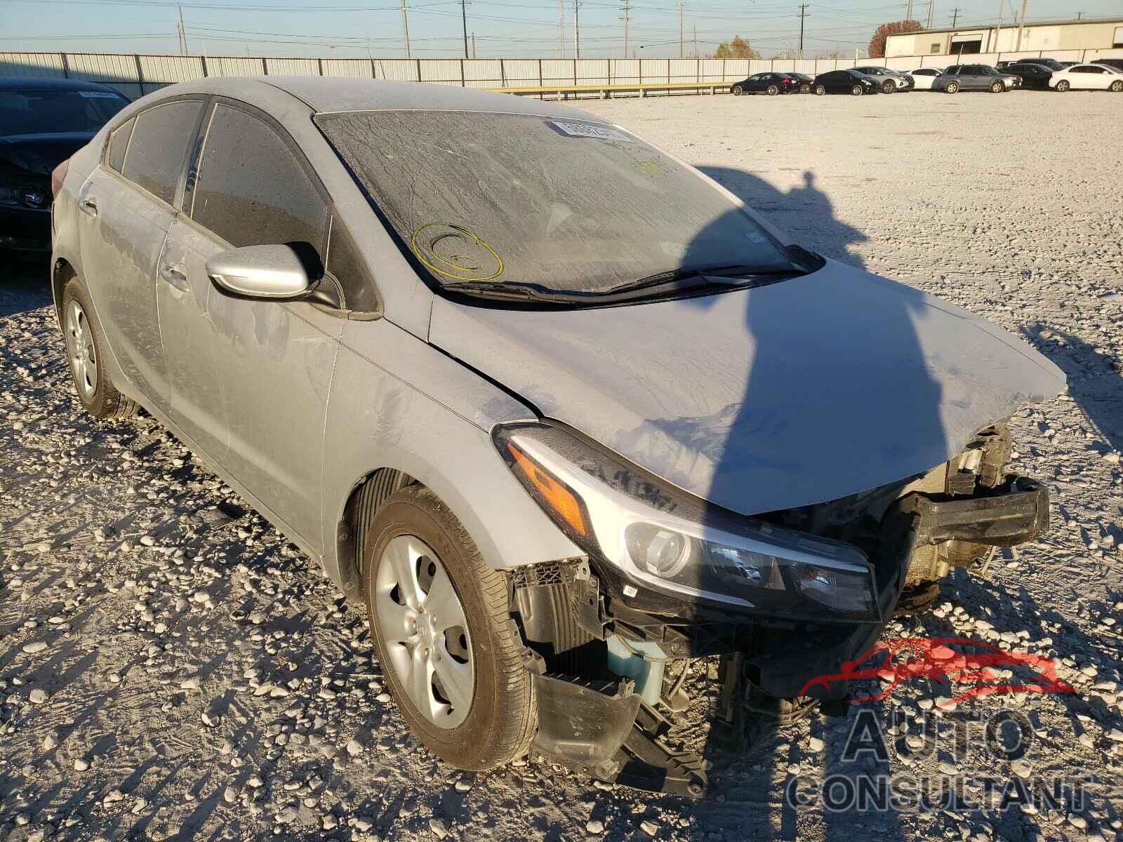 KIA FORTE 2017 - 3KPFK4A71HE081455