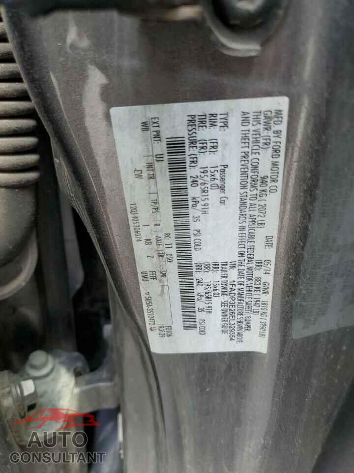 FORD FOCUS 2014 - 1FADP3E26EL329354