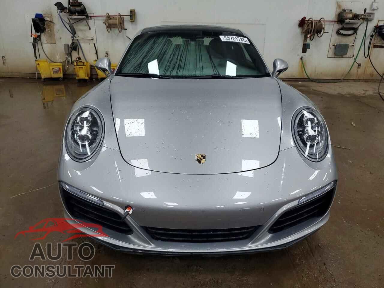 PORSCHE 911 2019 - WP0AB2A93KS115366