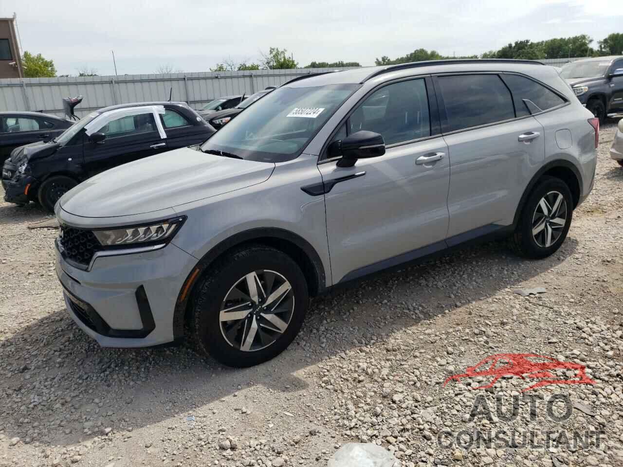 KIA SORENTO 2023 - 5XYRH4LF3PG172650