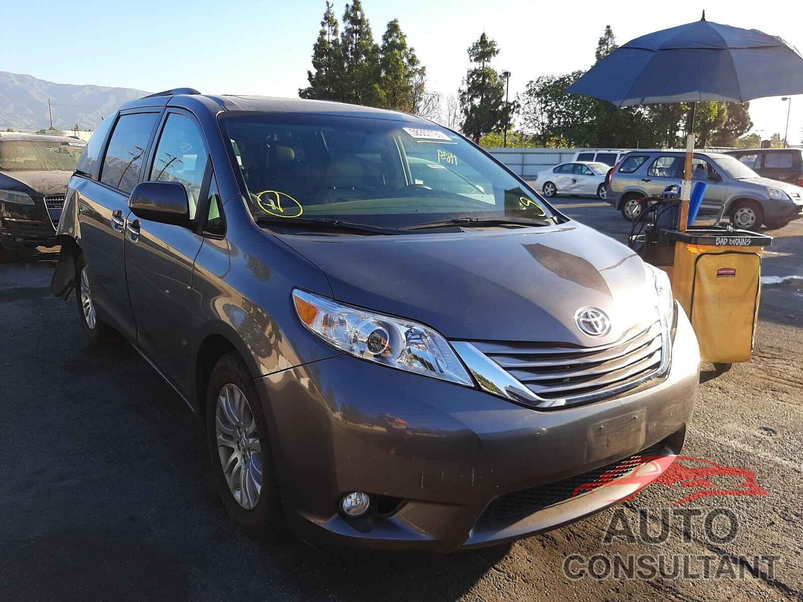 TOYOTA SIENNA 2017 - 5TDYZ3DC3HS877038