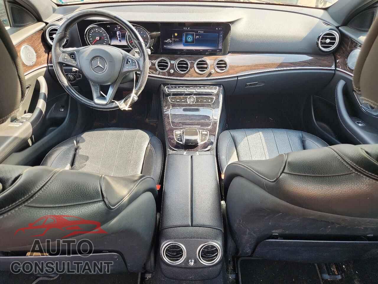 MERCEDES-BENZ E-CLASS 2017 - WDDZF4KB2HA054763