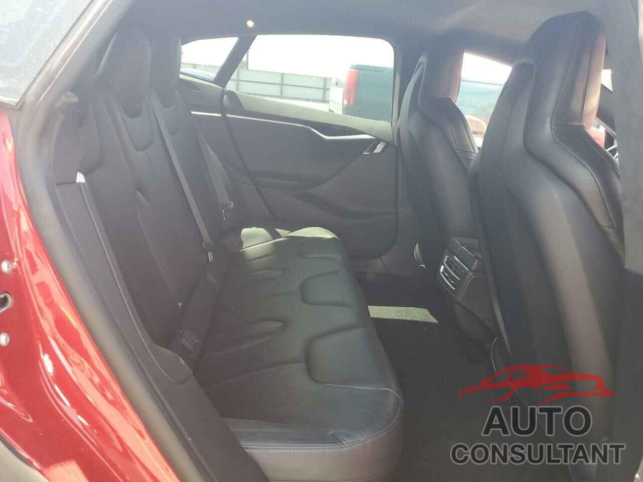 TESLA MODEL S 2016 - 5YJSA1E26GF150180