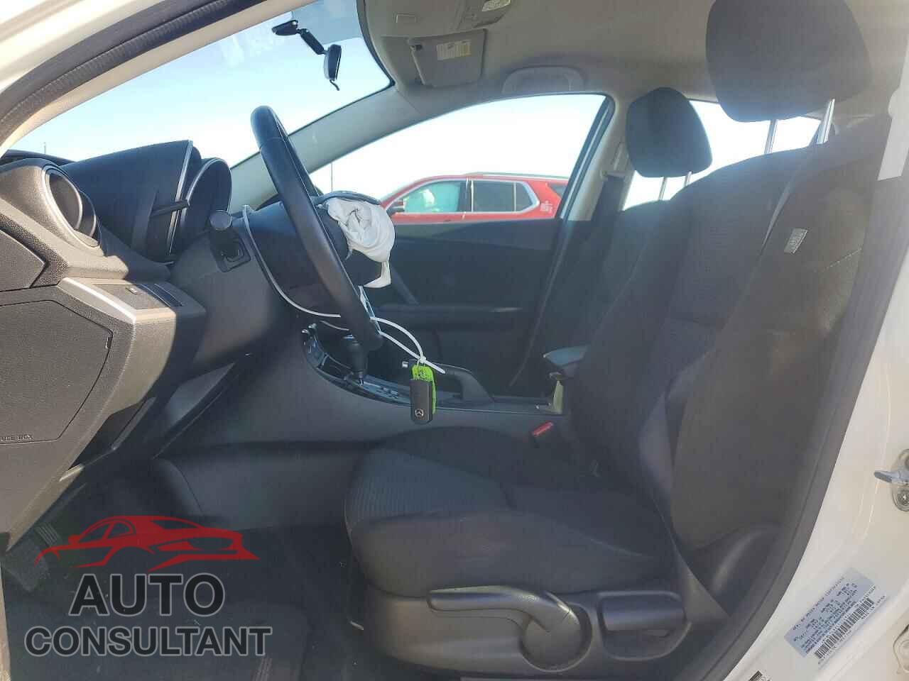 MAZDA 3 2012 - JM1BL1L83C1524944