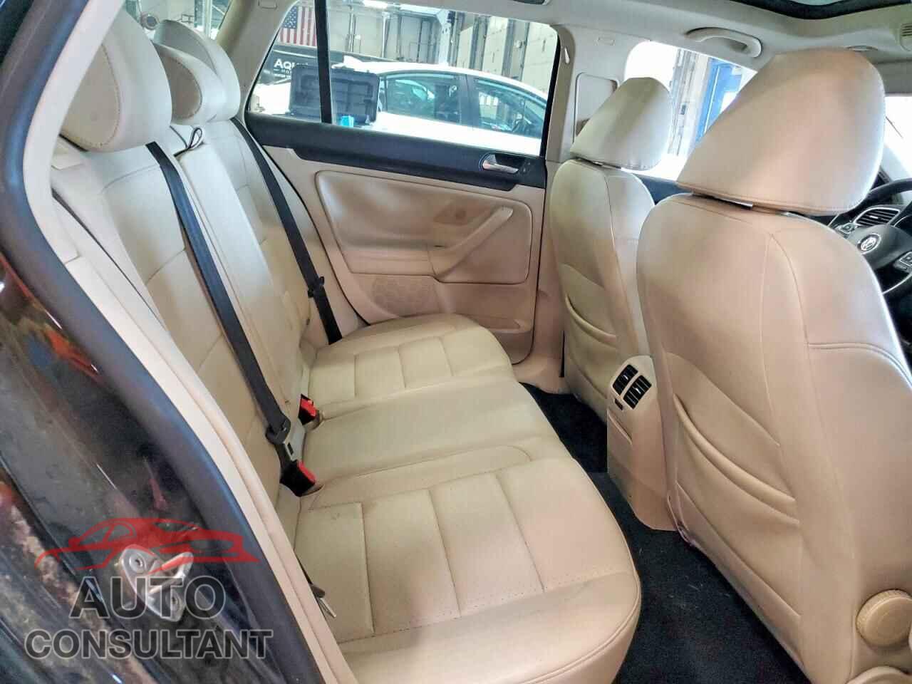 VOLKSWAGEN JETTA 2012 - 3VWPL7AJ3CM692632