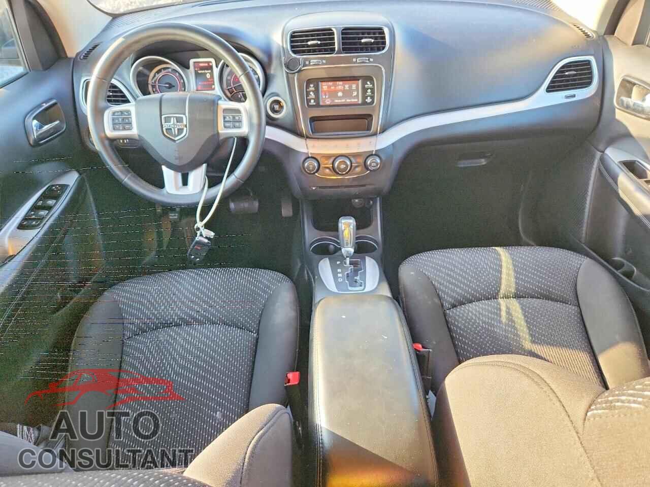 DODGE JOURNEY 2015 - 3C4PDCAB1FT714526
