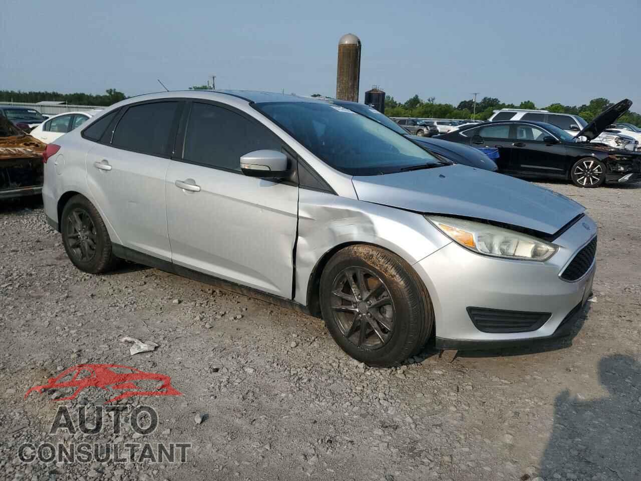 FORD FOCUS 2015 - 1FADP3F23FL339033