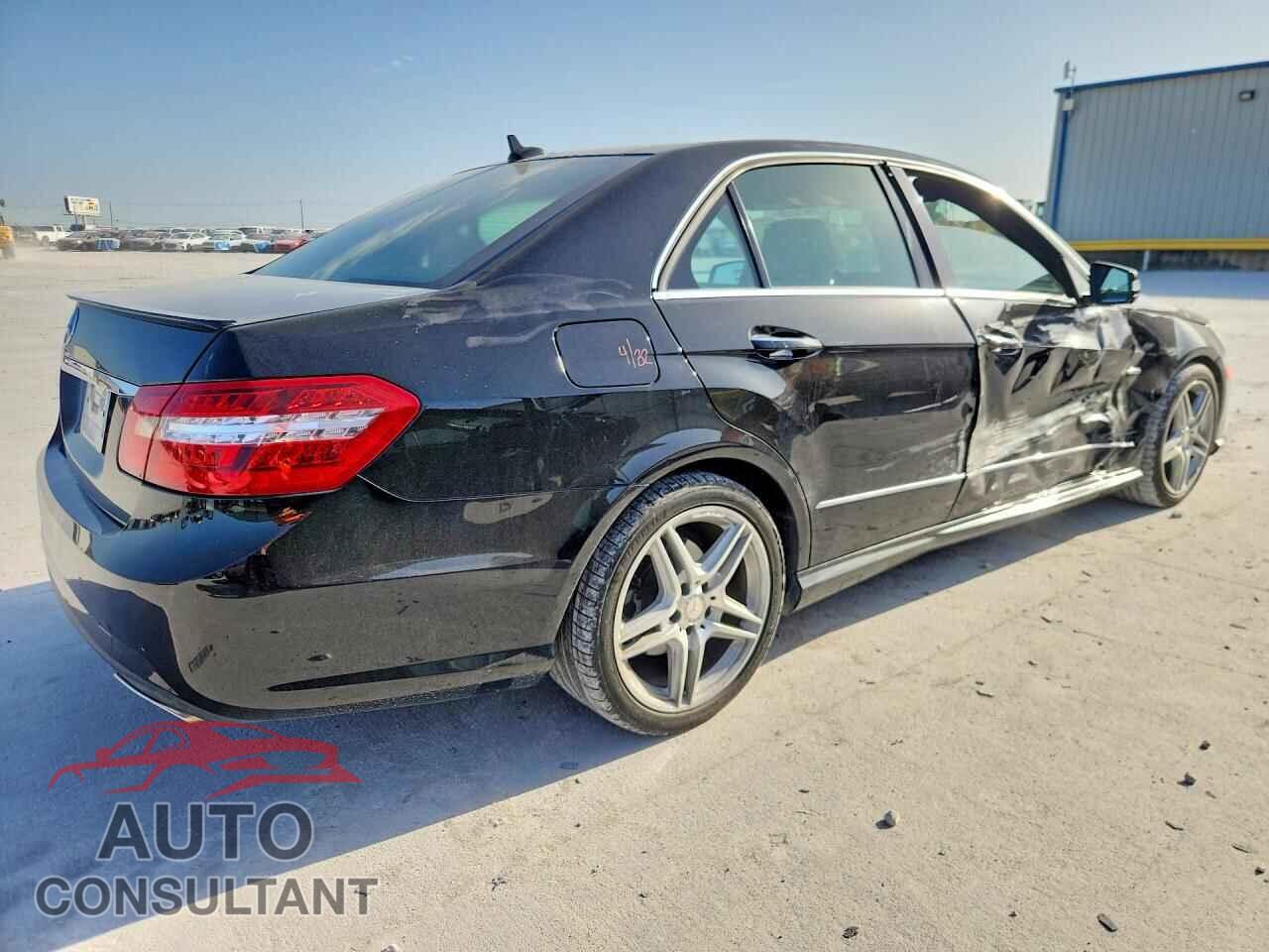 MERCEDES-BENZ E-CLASS 2012 - WDDHF5KB8CA555537