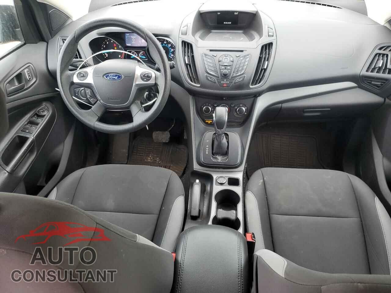 FORD ESCAPE 2015 - 1FMCU0F77FUC25504