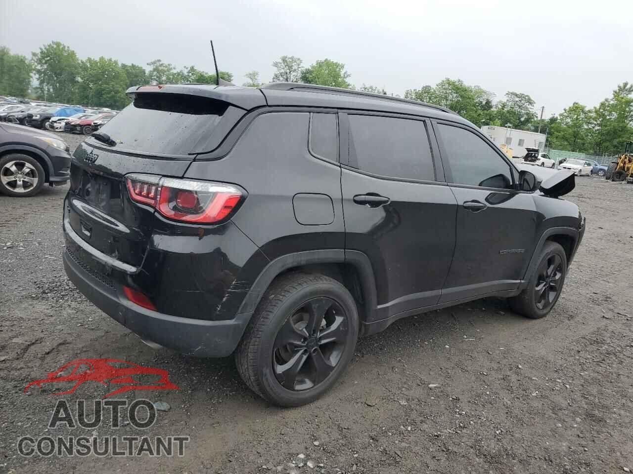 JEEP COMPASS 2018 - 3C4NJDBB8JT315187