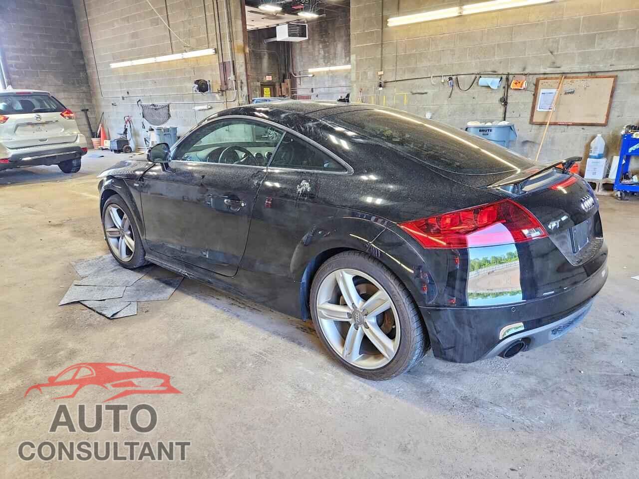 AUDI TT 2014 - TRUBFAFK9E1005100
