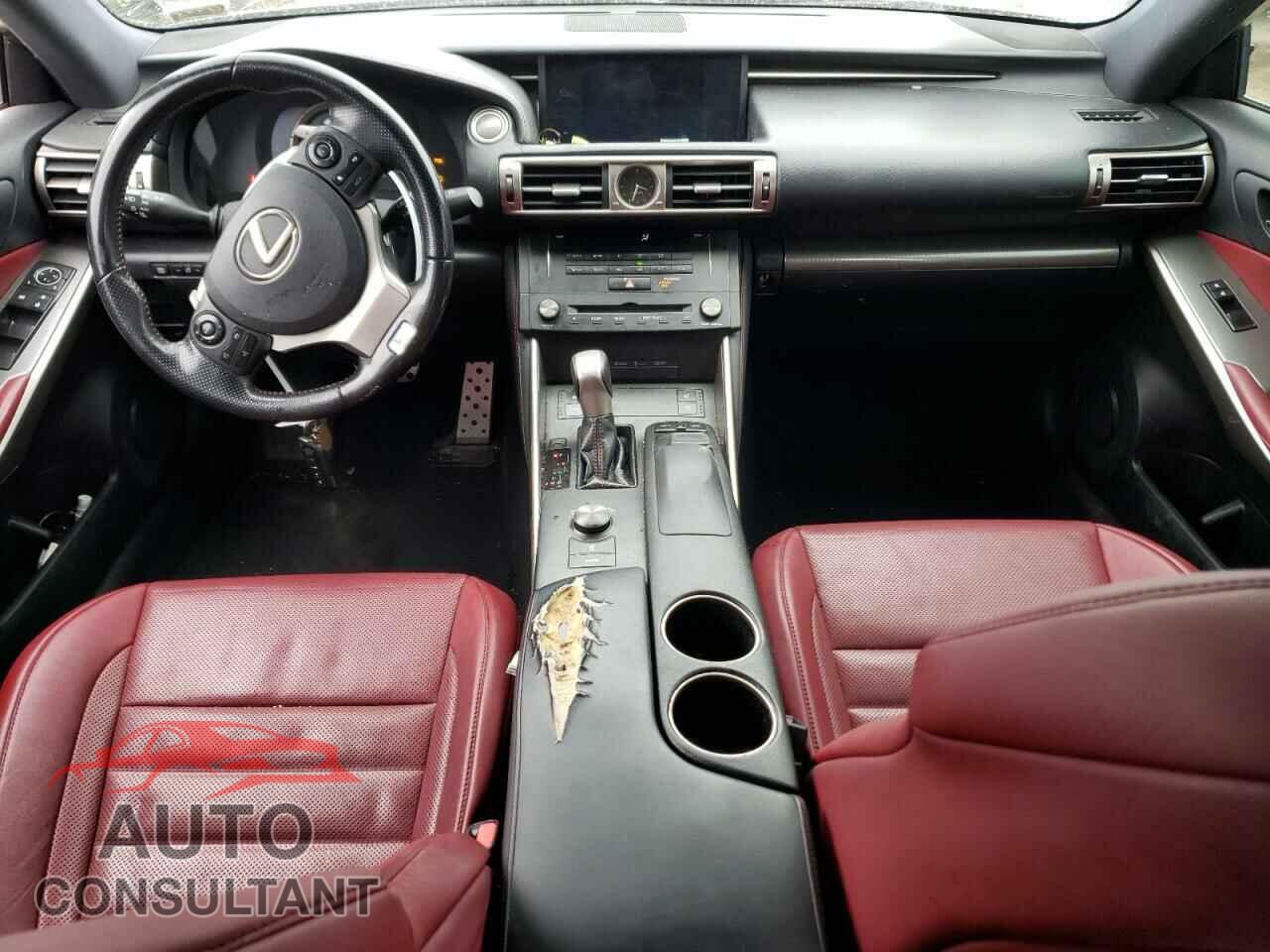LEXUS IS 2016 - JTHBA1D2XG5029430