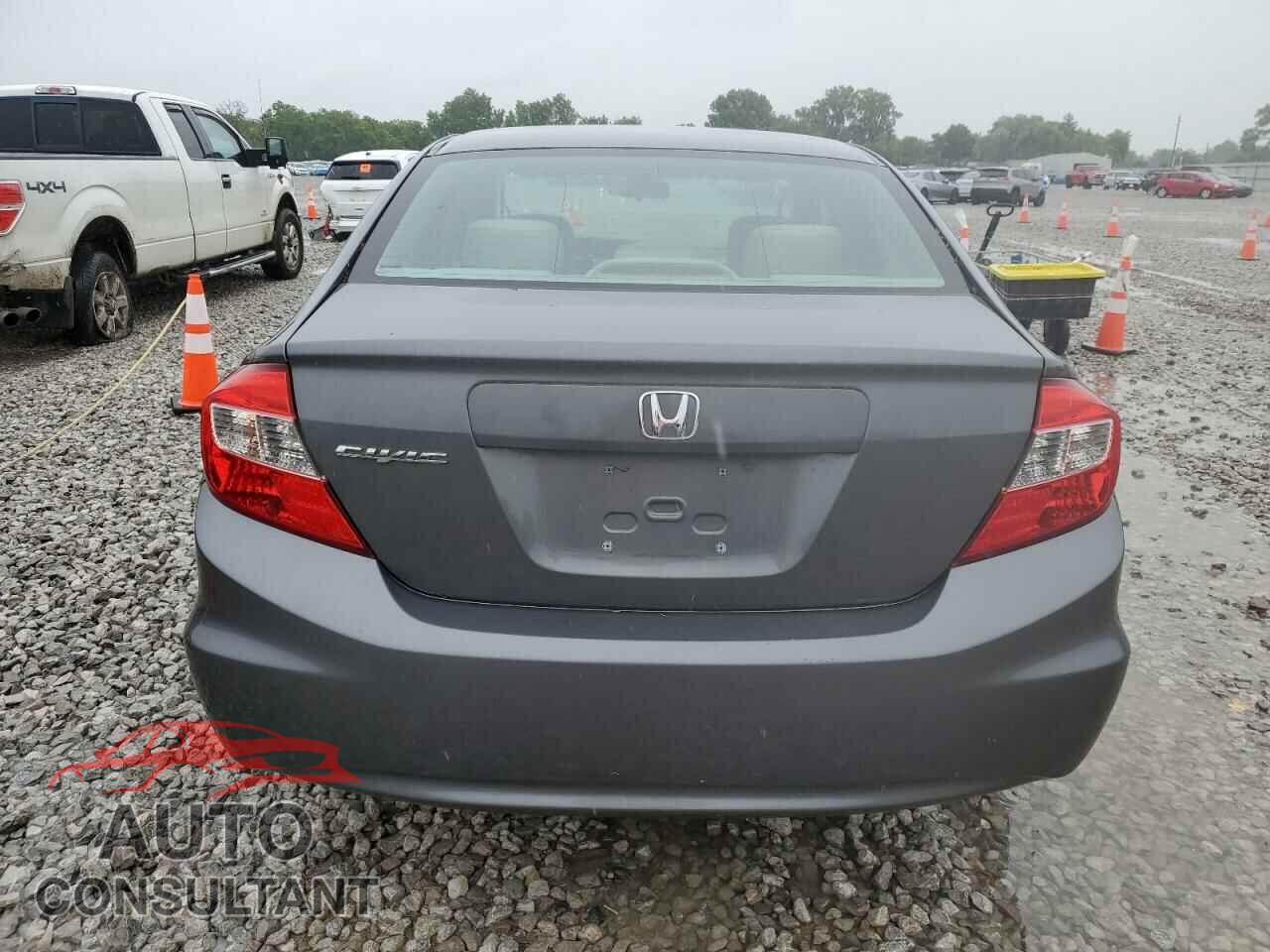 HONDA CIVIC 2012 - 19XFB2F57CE056385