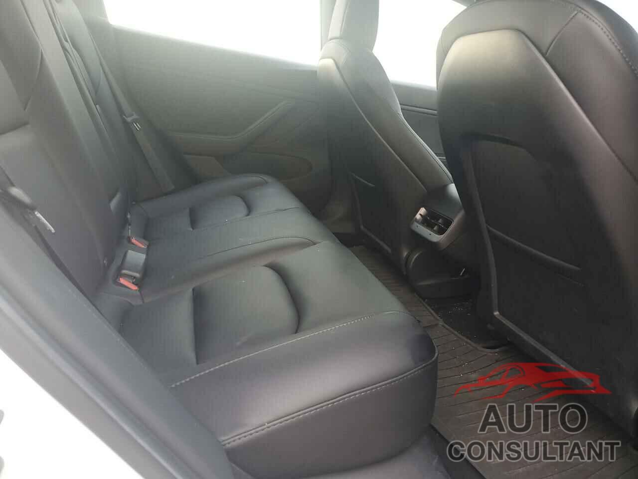 TESLA MODEL 3 2020 - 5YJ3E1EB3LF787269