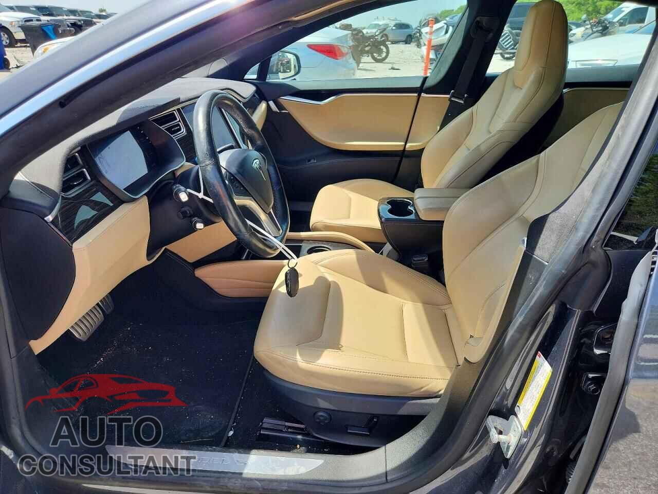 TESLA MODEL S 2015 - 5YJSA1H28FFP77750