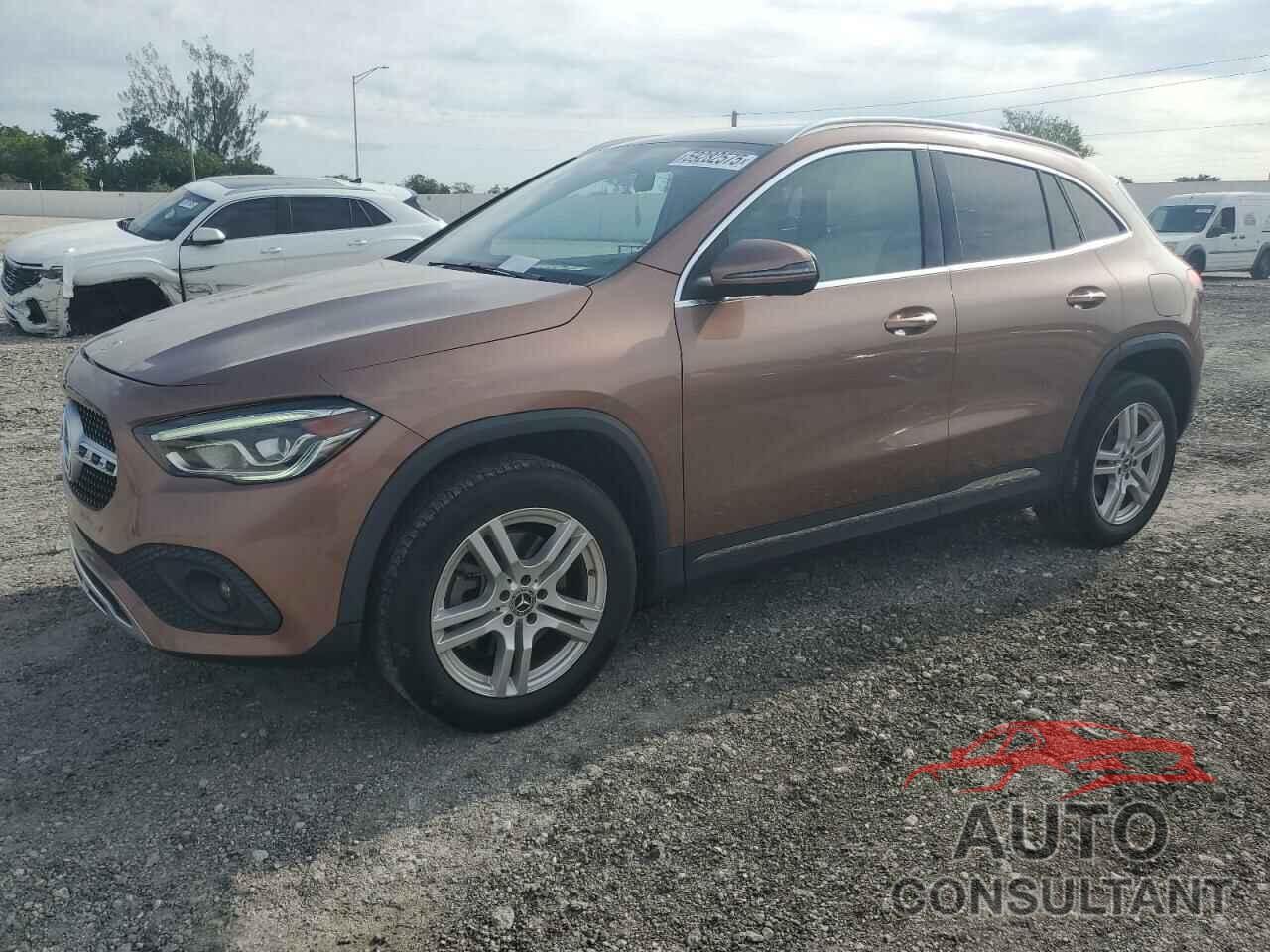 MERCEDES-BENZ GLA-CLASS 2023 - W1N4N4GB8PJ419549