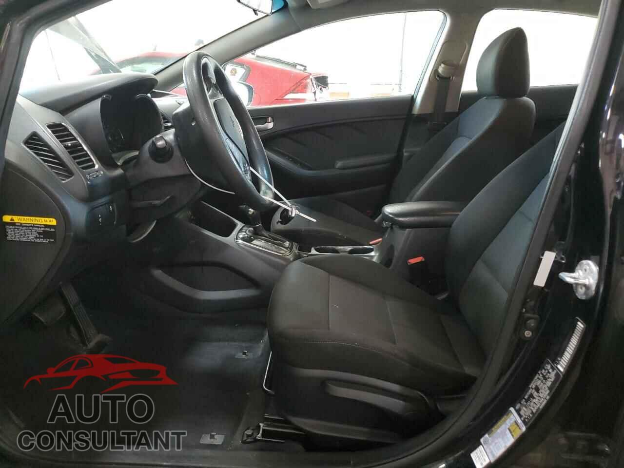 KIA FORTE 2017 - 3KPFK4A76HE100940
