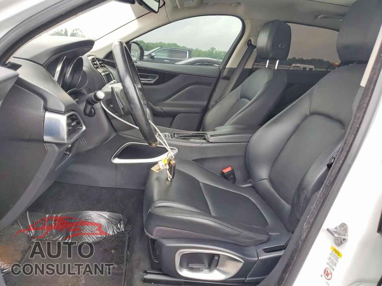 JAGUAR F-PACE 2018 - SADCJ2FX5JA320179