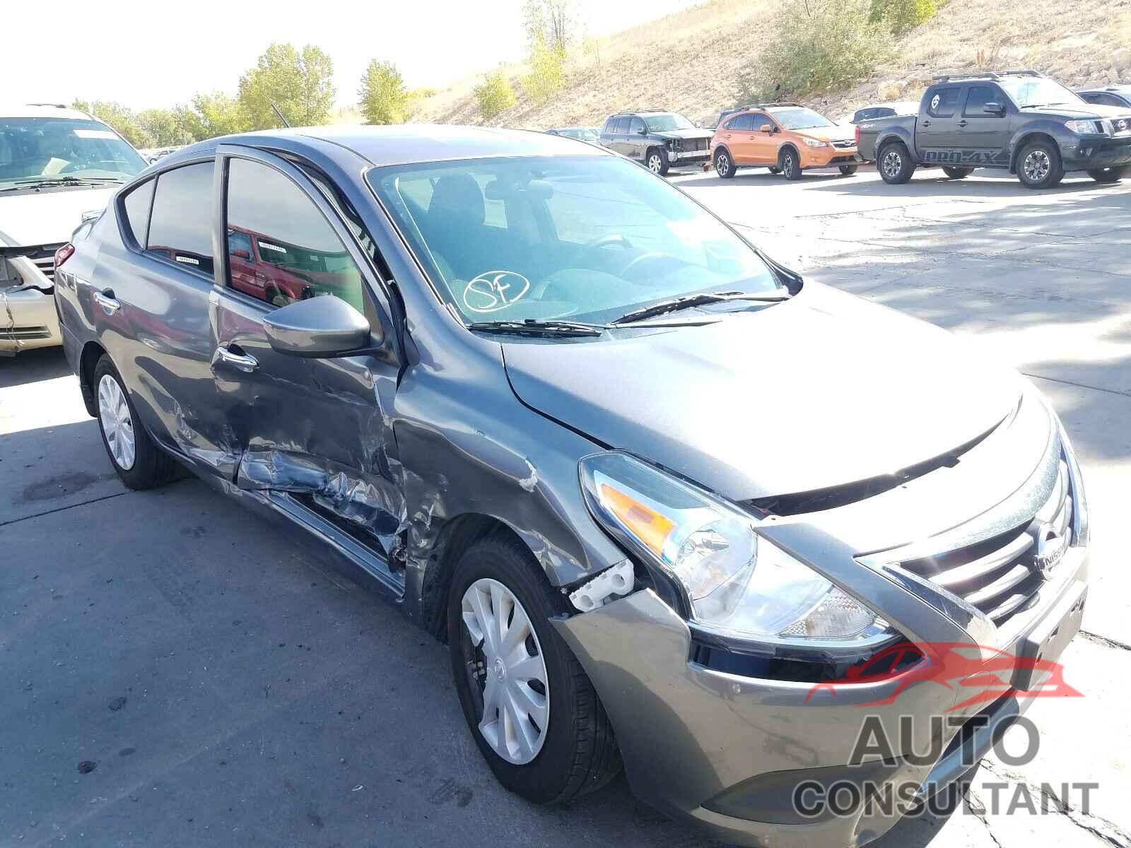 NISSAN VERSA 2017 - 3N1CN7AP0HL875227