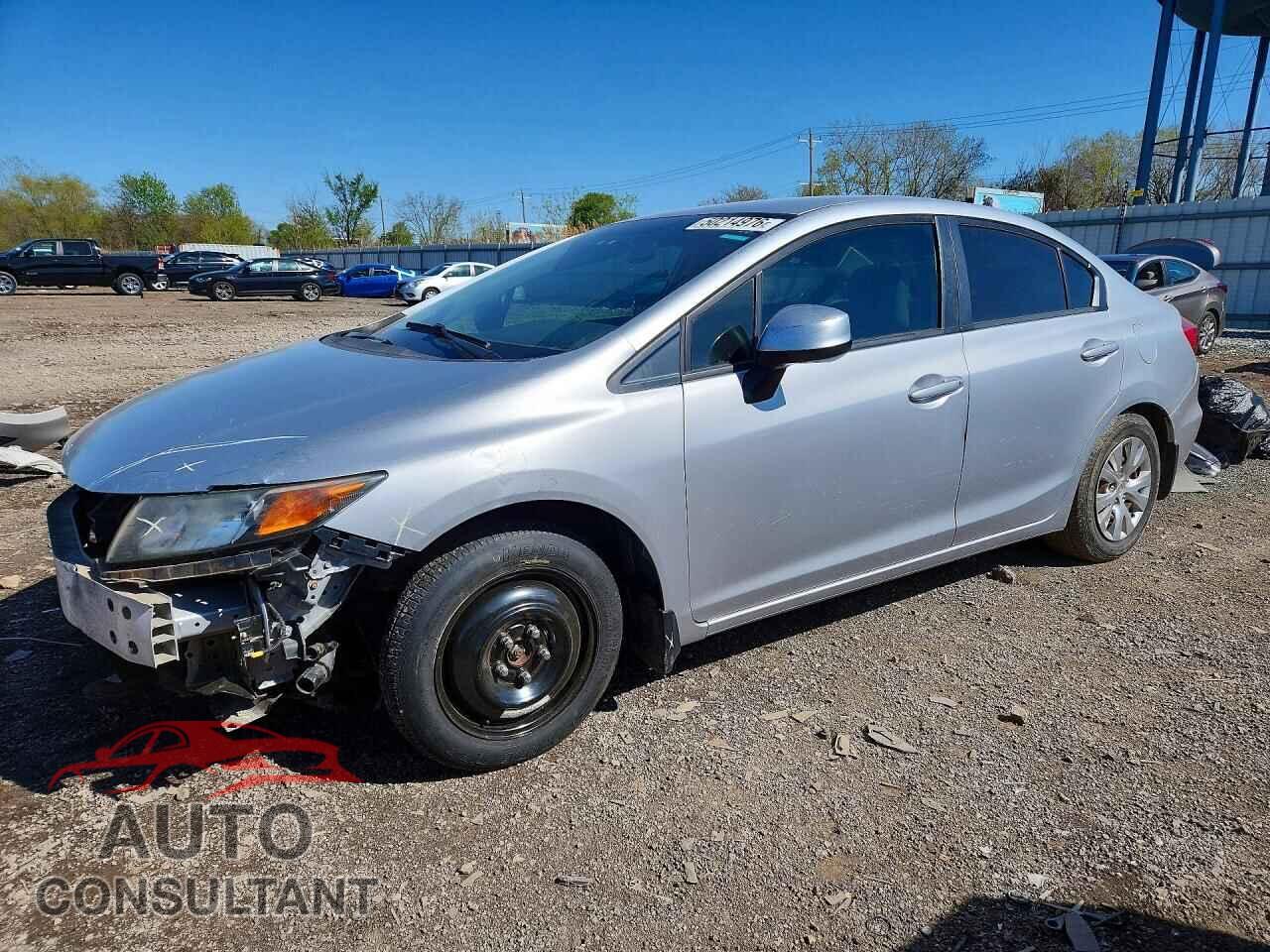 HONDA CIVIC 2012 - 2HGFB2F55CH608441
