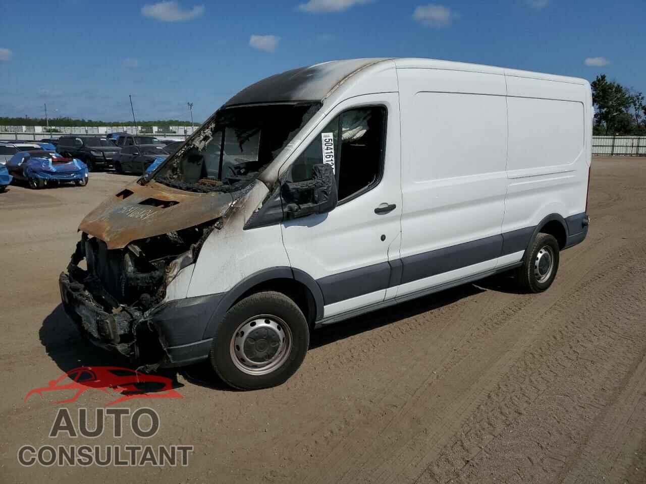 FORD TRANSIT 2018 - 1FTYR2CG1JKB10493