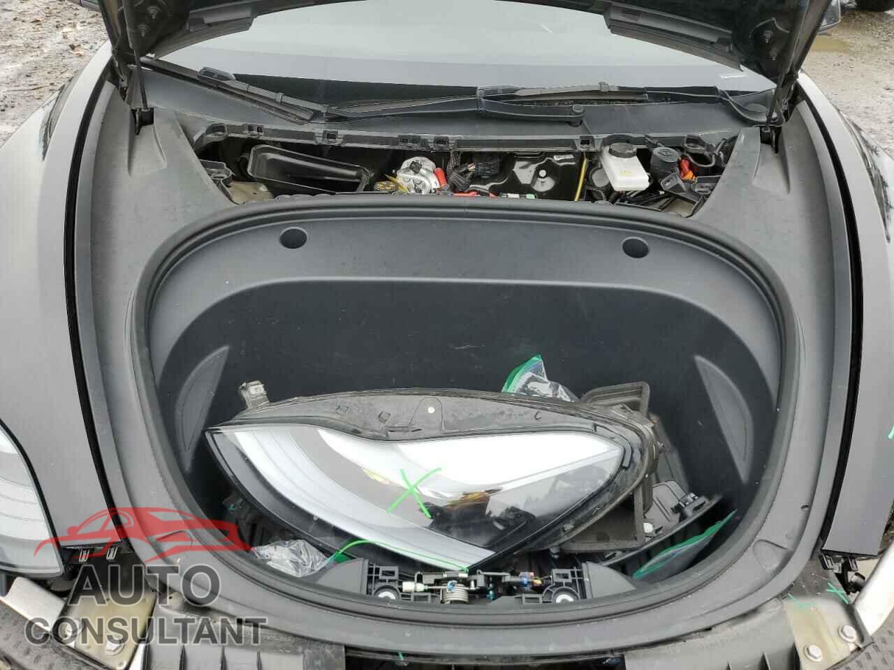 TESLA MODEL 3 2023 - 5YJ3E1EB9PF607217