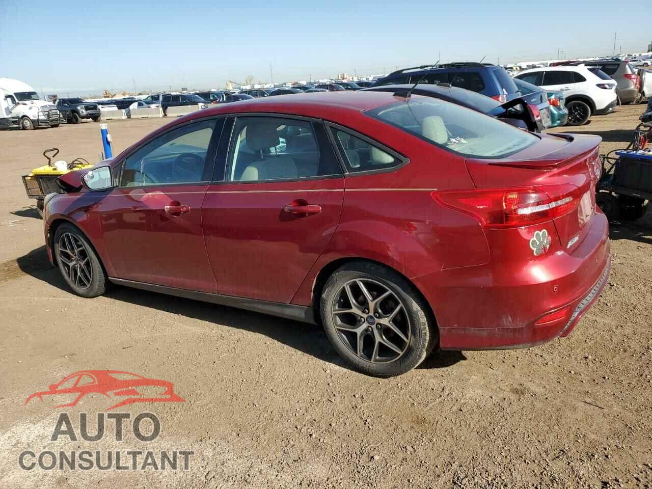 FORD FOCUS 2015 - 1FADP3F22FL339136