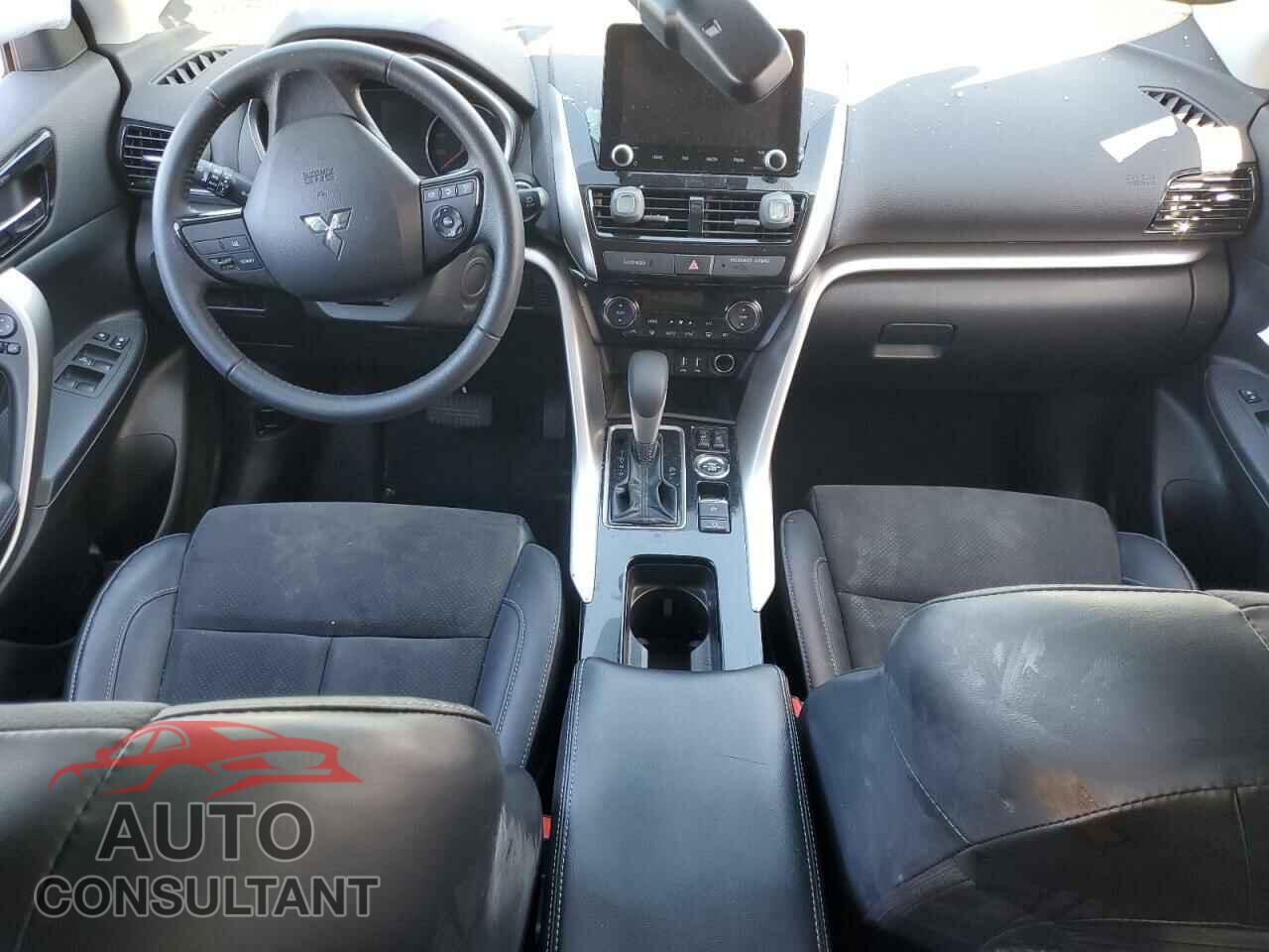 MITSUBISHI ECLIPSE 2023 - JA4ATWAA7PZ033857
