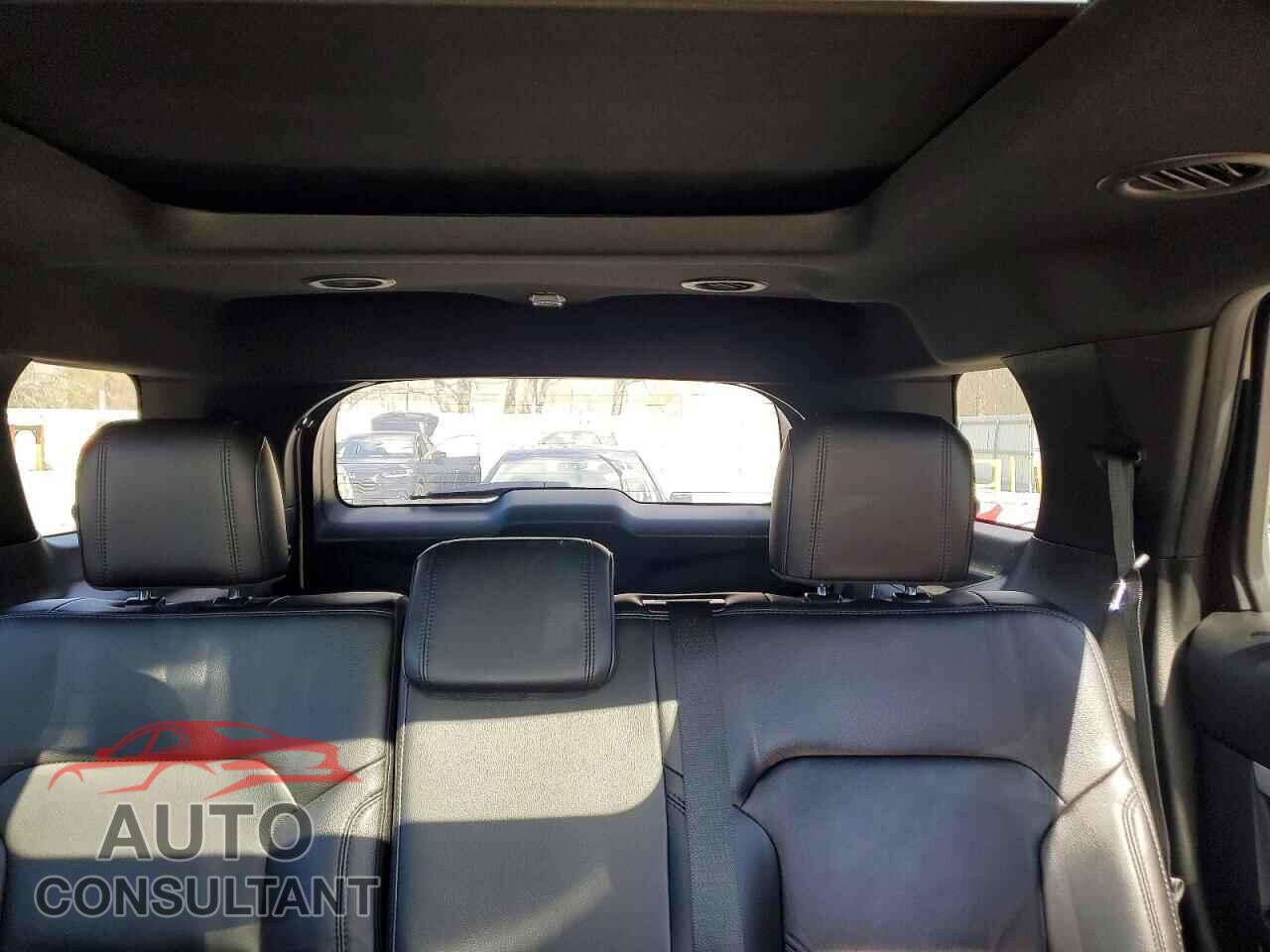 FORD EXPLORER 2017 - 1FM5K8D84HGD46422