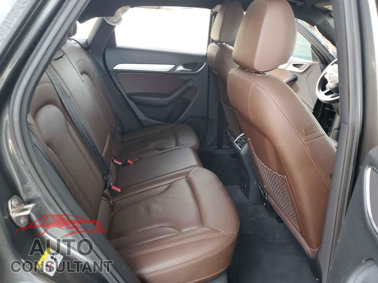 AUDI Q3 2018 - WA1BCCFS6JR009805