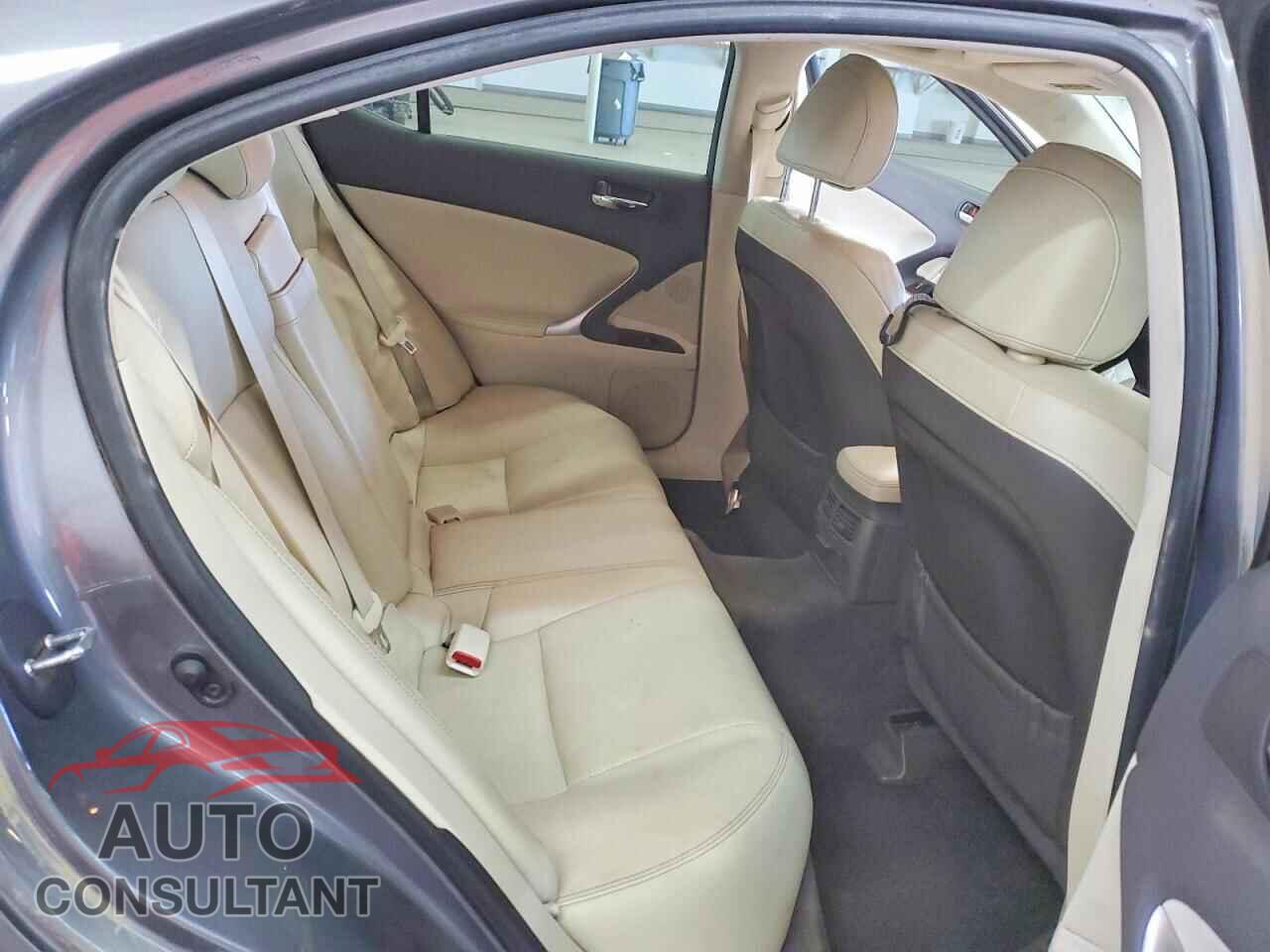 LEXUS IS 2013 - JTHBF5C27D5187889