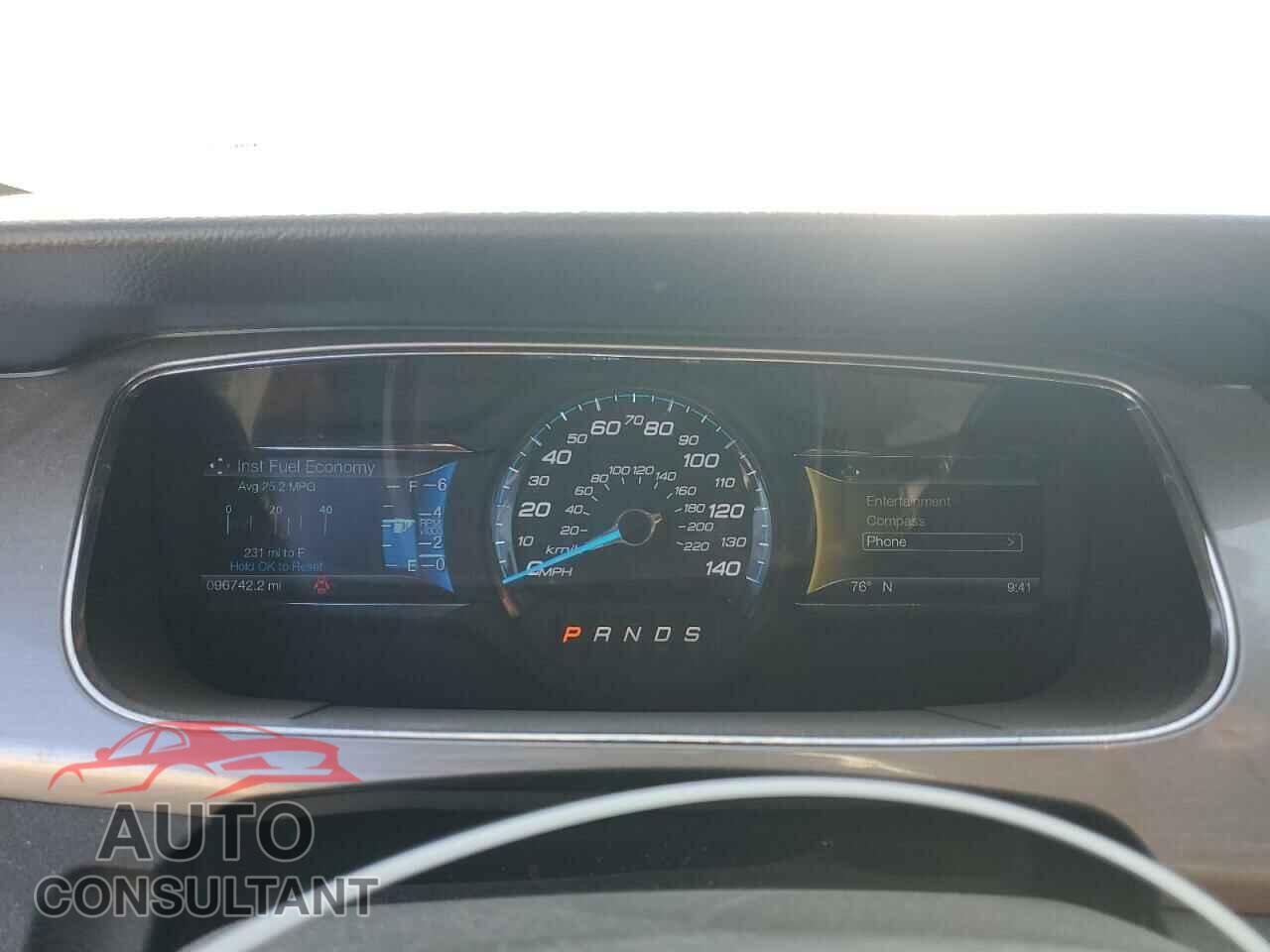 FORD TAURUS 2017 - 1FAHP2E86HG122590